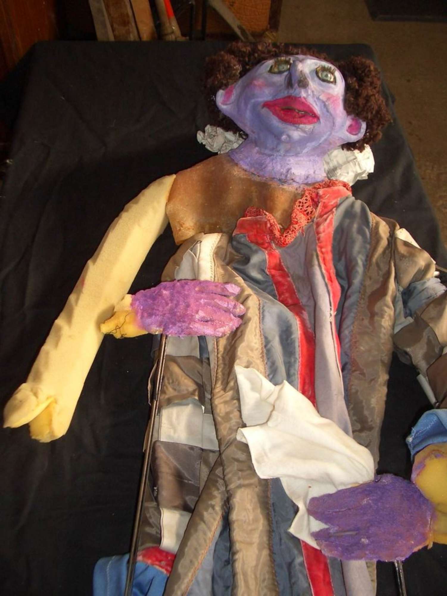 Personaggio 8 durante il restauro